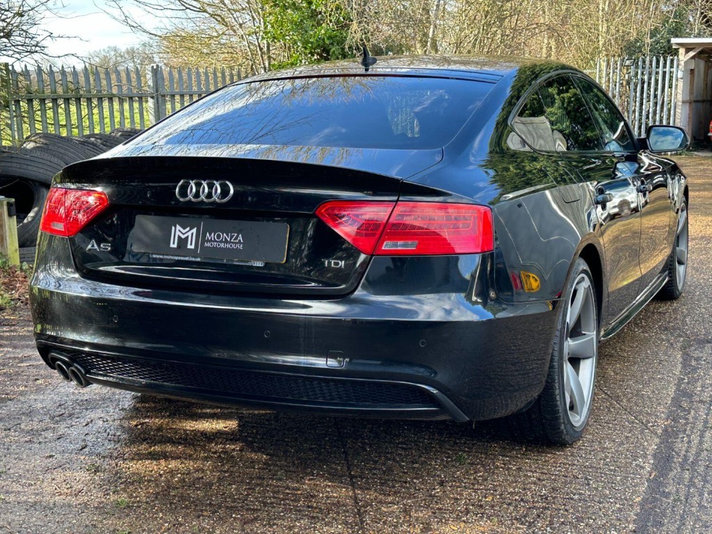 AUDI A5 2.0 TDI Black Edition Plus 2015