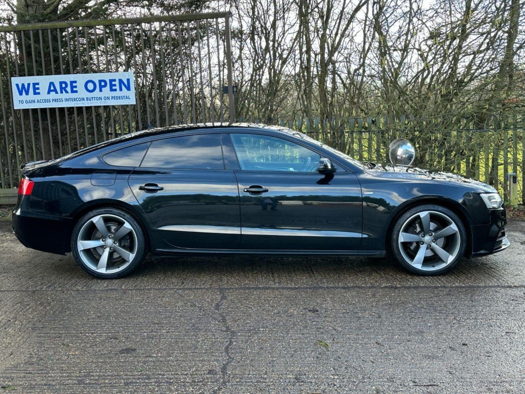 AUDI A5 2.0 TDI Black Edition Plus 2015