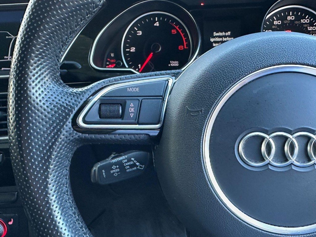 AUDI A5 2.0 TDI Black Edition Plus 2015