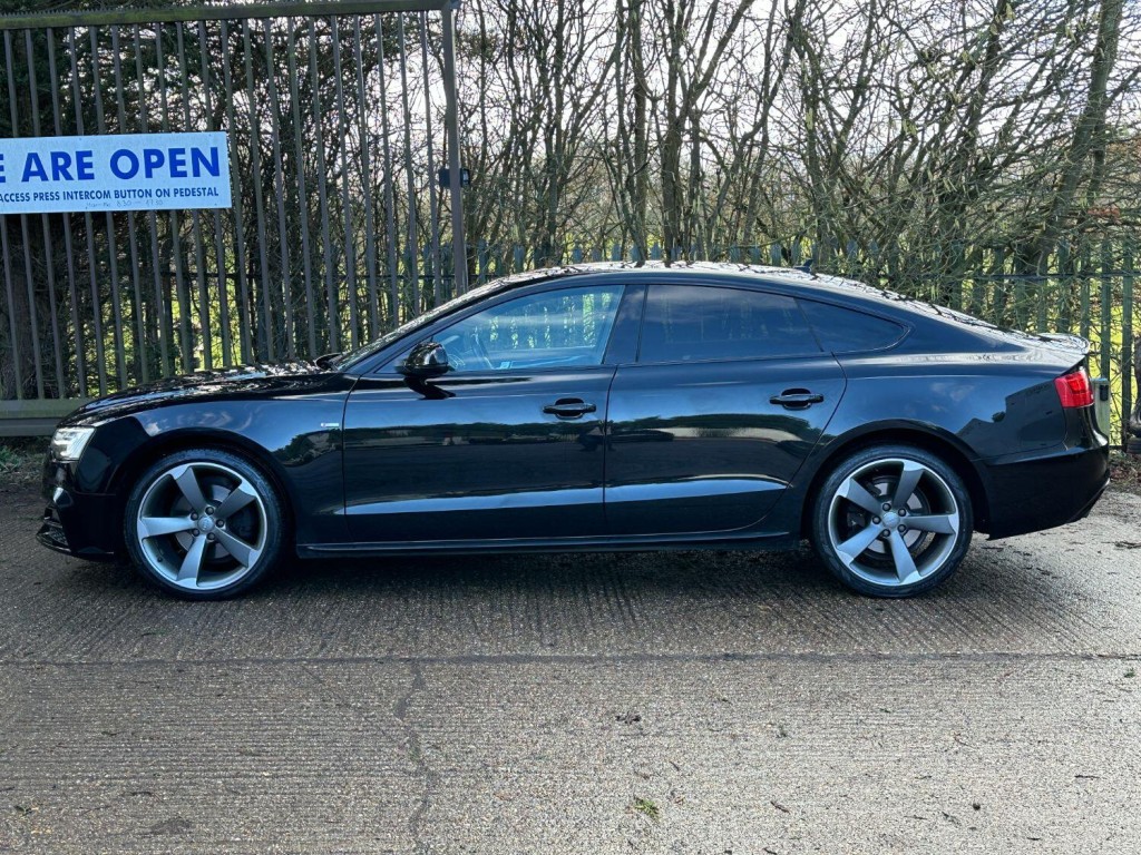 AUDI A5 2.0 TDI Black Edition Plus 2015