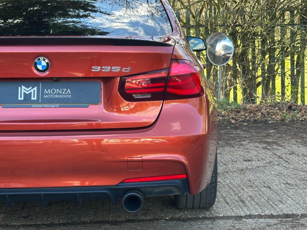 BMW 3 SERIES 3.0 335d xDrive M Sport Shadow Edition 2018
