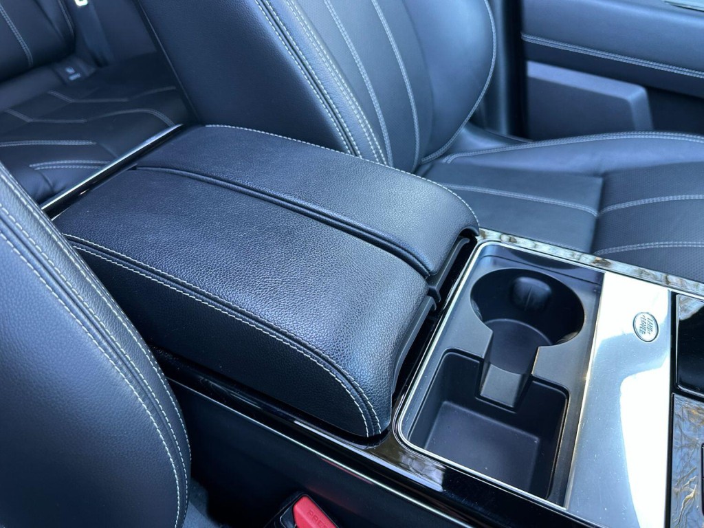 LAND ROVER RANGE ROVER VELAR 2.0 D200 MHEV Edition - Autovogue AVR Widebody 2020