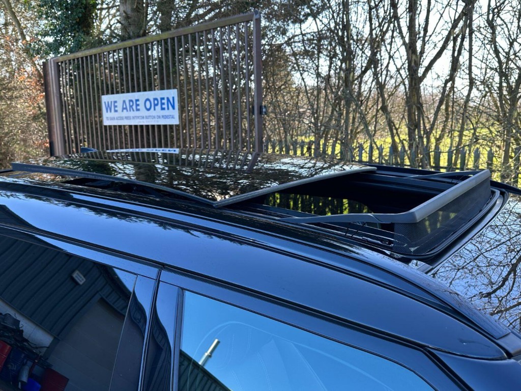 LAND ROVER RANGE ROVER VELAR 2.0 D200 MHEV Edition - Autovogue AVR Widebody 2020