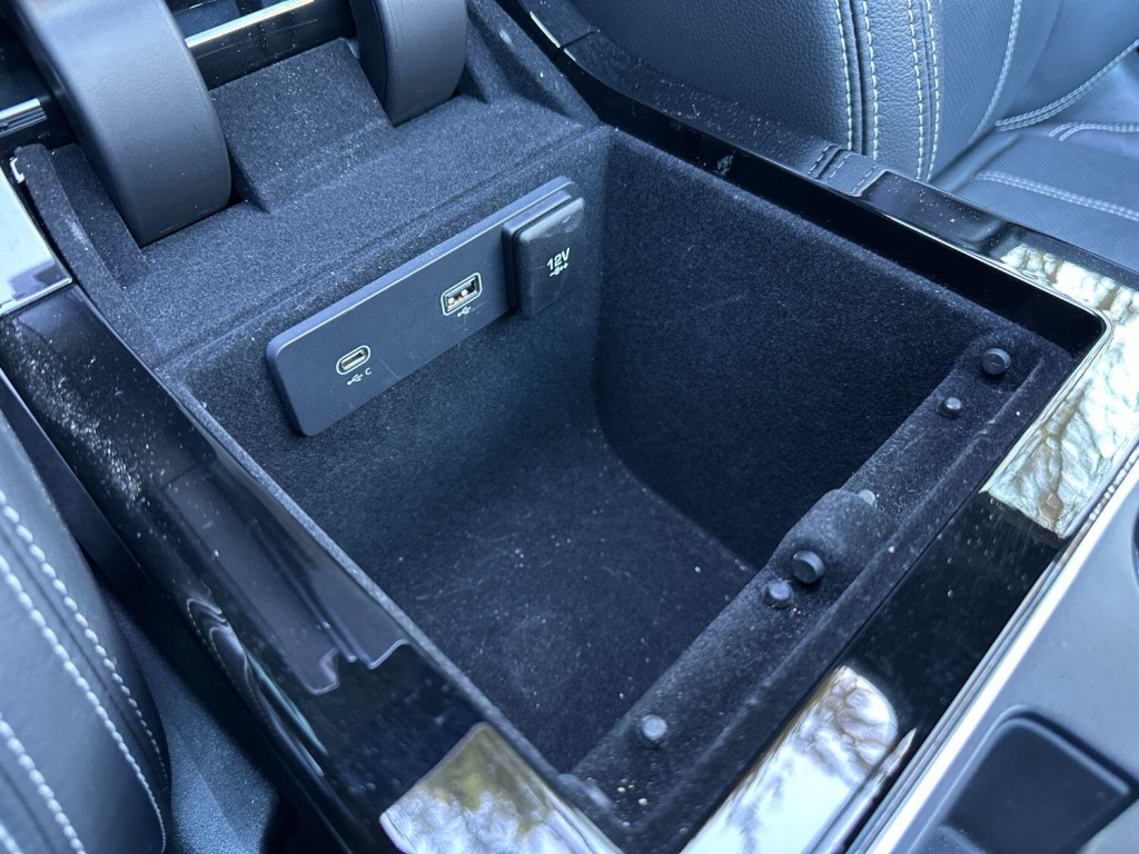 LAND ROVER RANGE ROVER VELAR 2.0 D200 MHEV Edition - Autovogue AVR Widebody 2020