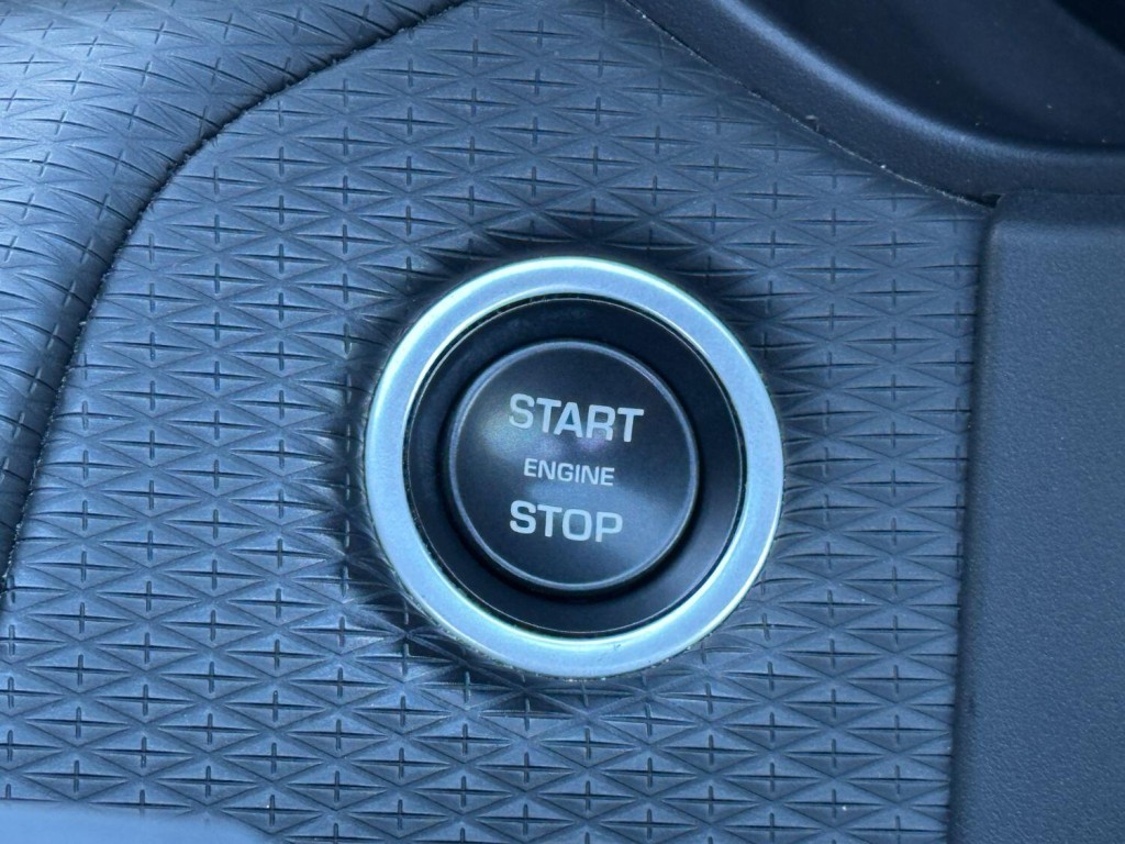 LAND ROVER RANGE ROVER VELAR 2.0 D200 MHEV Edition - Autovogue AVR Widebody 2020