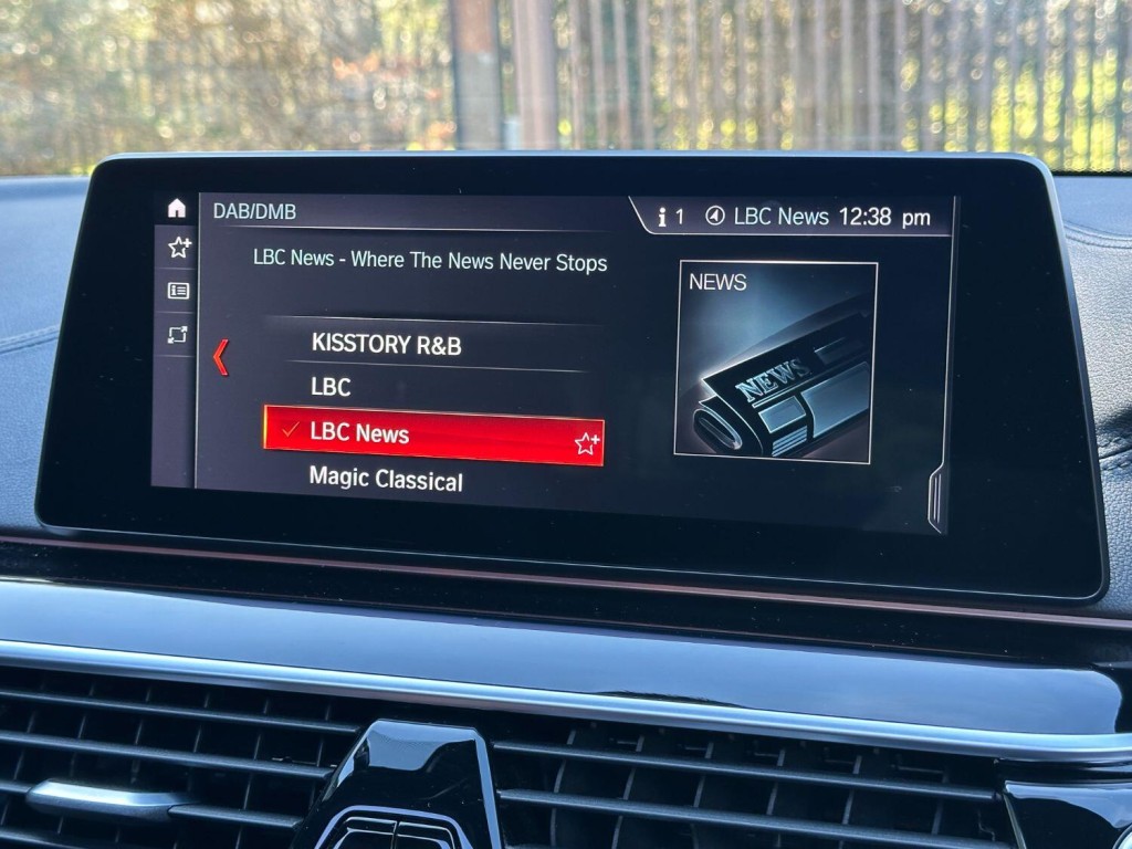 BMW 5 SERIES 3.0 540i xDrive M Sport Touring 2018