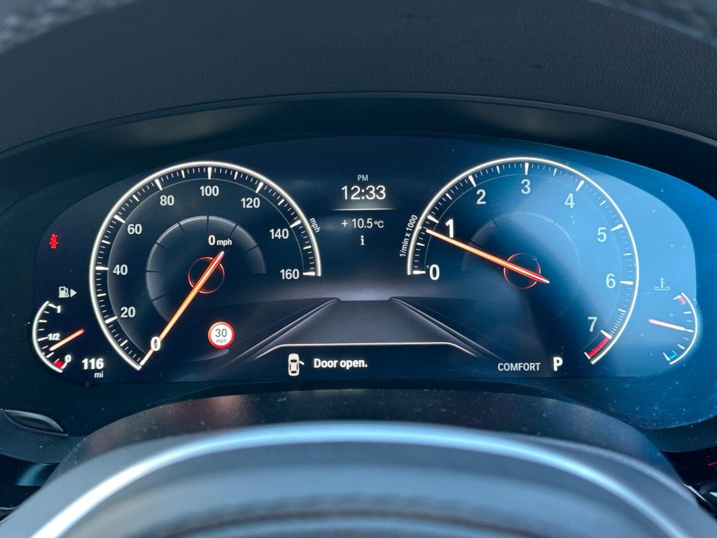 BMW 5 SERIES 3.0 540i xDrive M Sport Touring 2018