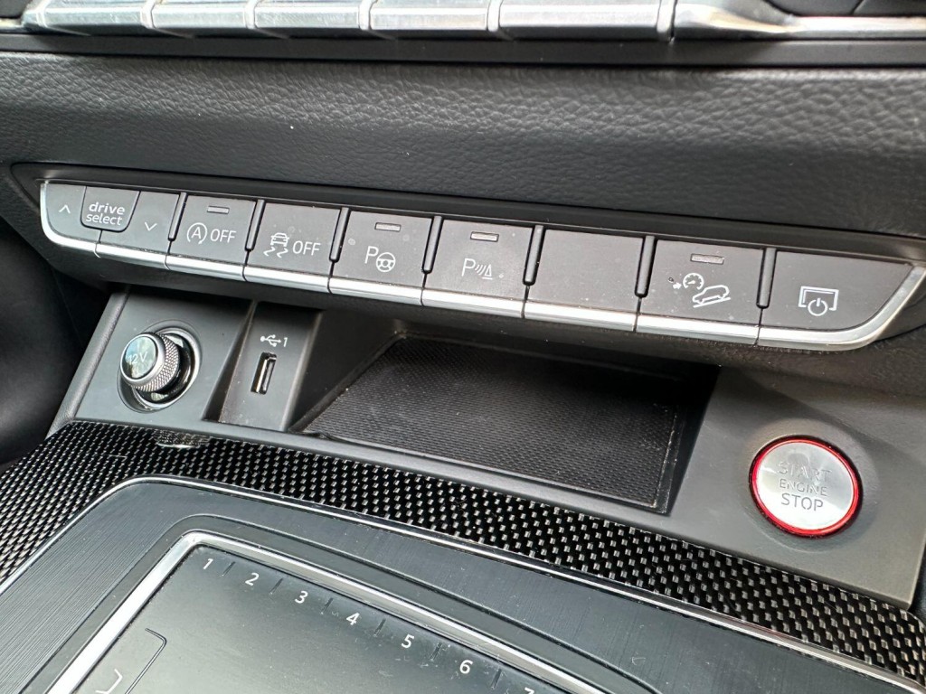 AUDI SQ5 3.0 TFSI V6 2018