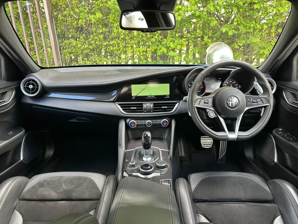 ALFA ROMEO GIULIA 2.0 2.0 Turbo petrol 280hp VELOCE Ti 2020