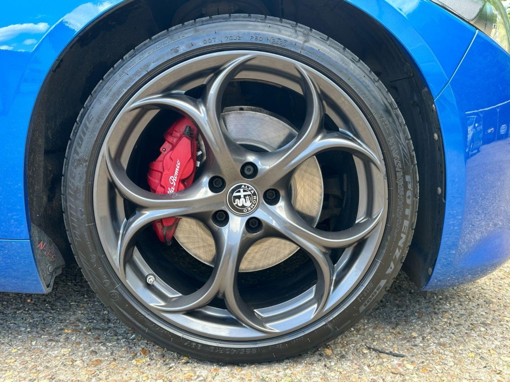 ALFA ROMEO GIULIA 2.0 2.0 Turbo petrol 280hp VELOCE Ti 2020