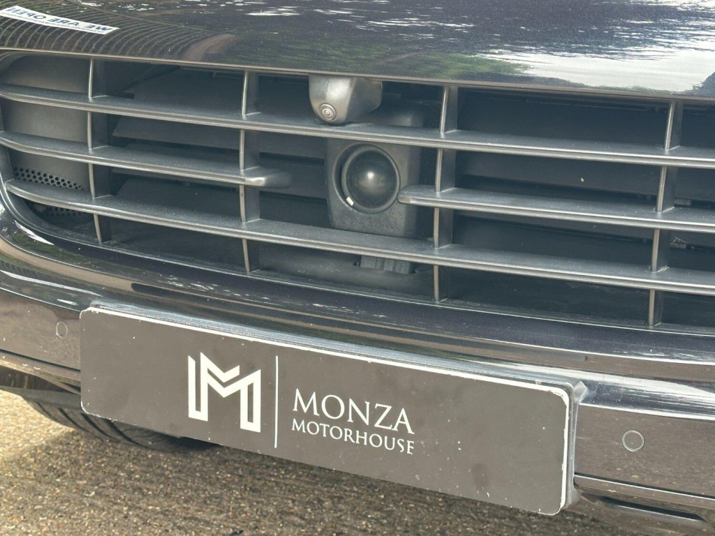 PORSCHE CAYENNE 3.0 V6 E-Hybrid S Platinum Edition 2017