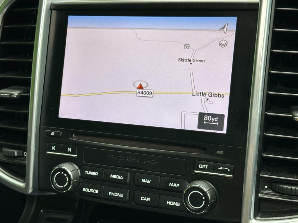 PORSCHE CAYENNE 3.0 V6 E-Hybrid S Platinum Edition 2017