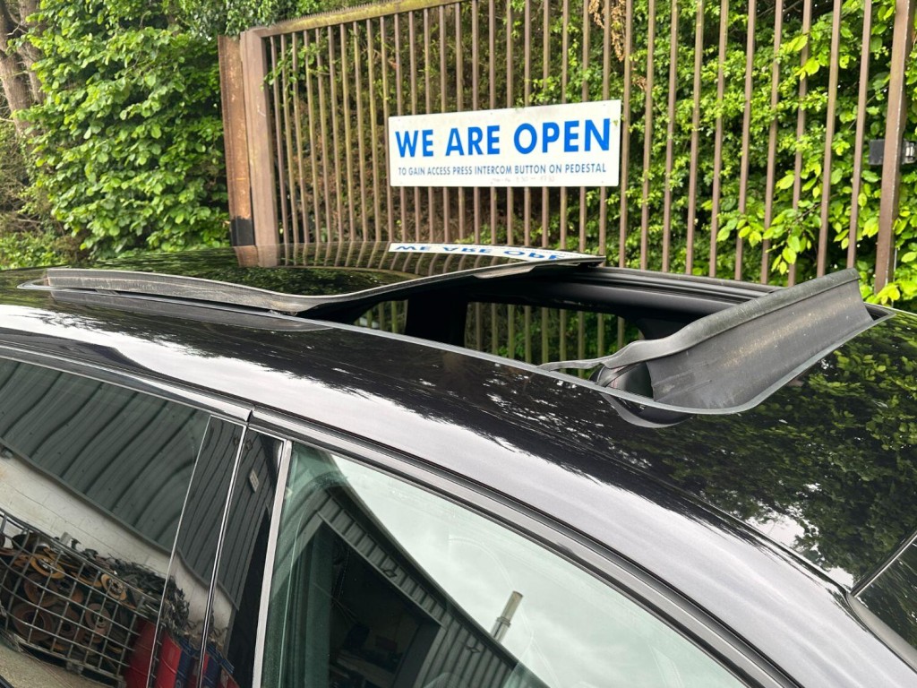 PORSCHE CAYENNE 3.0 V6 E-Hybrid S Platinum Edition 2017