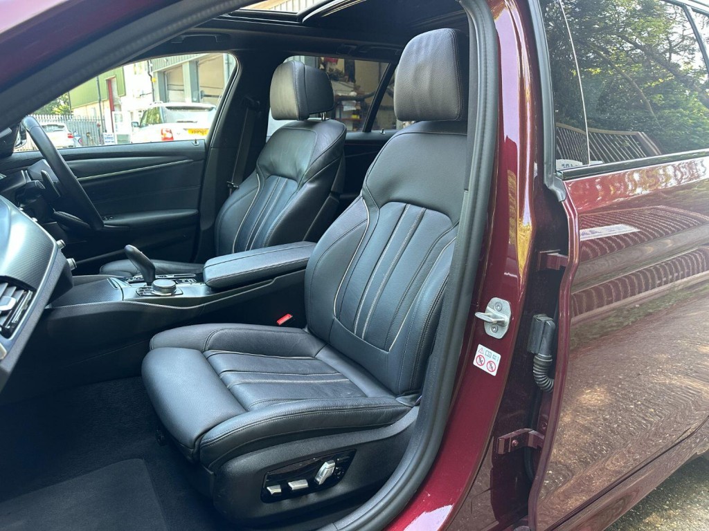 BMW 5 SERIES 3.0 530d xDrive M Sport Touring 2021