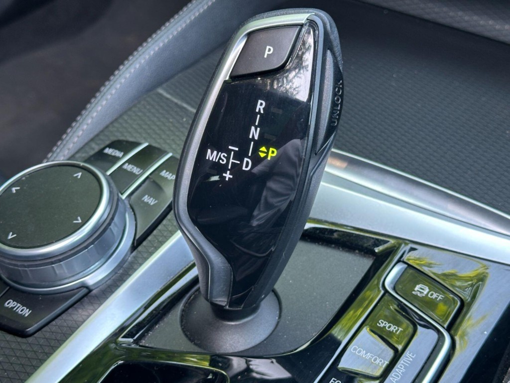 BMW 5 SERIES 3.0 530d xDrive M Sport Touring 2021