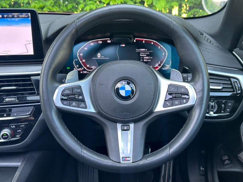 BMW 5 SERIES 3.0 530d xDrive M Sport Touring 2021
