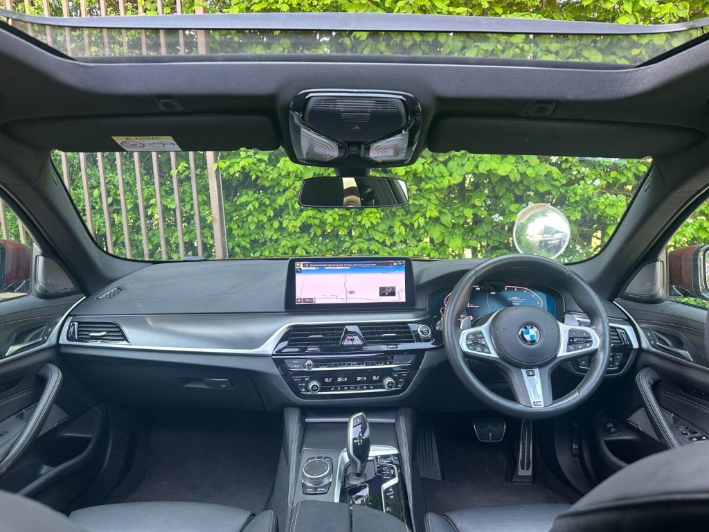 BMW 5 SERIES 3.0 530d xDrive M Sport Touring 2021