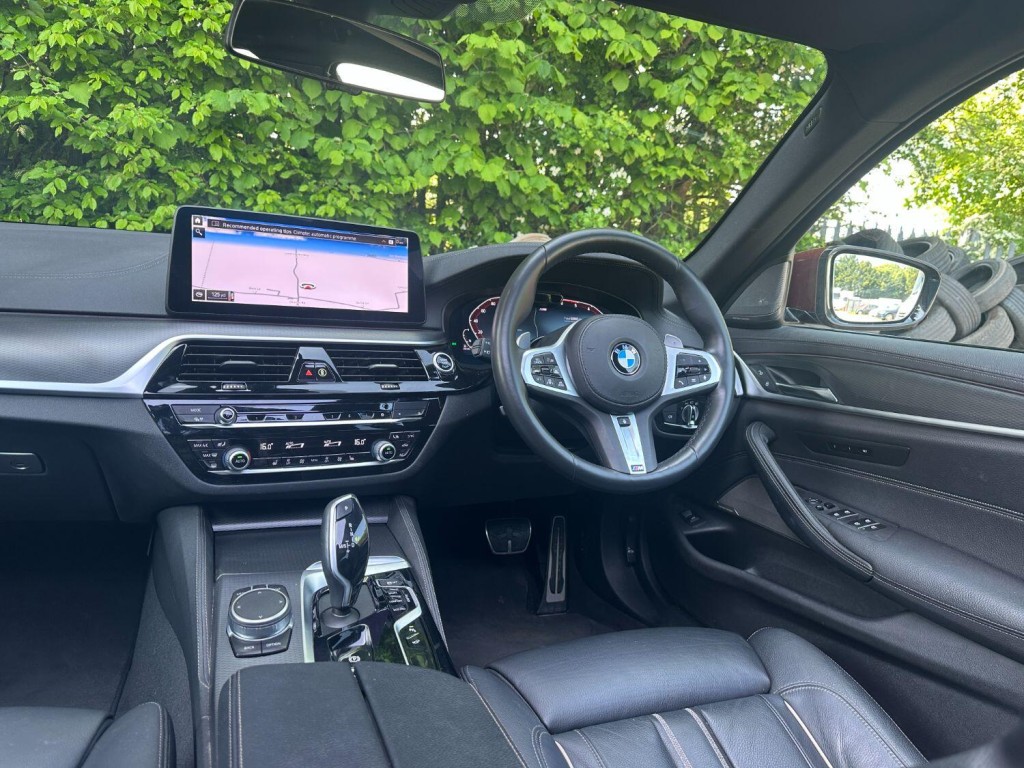 BMW 5 SERIES 3.0 530d xDrive M Sport Touring 2021