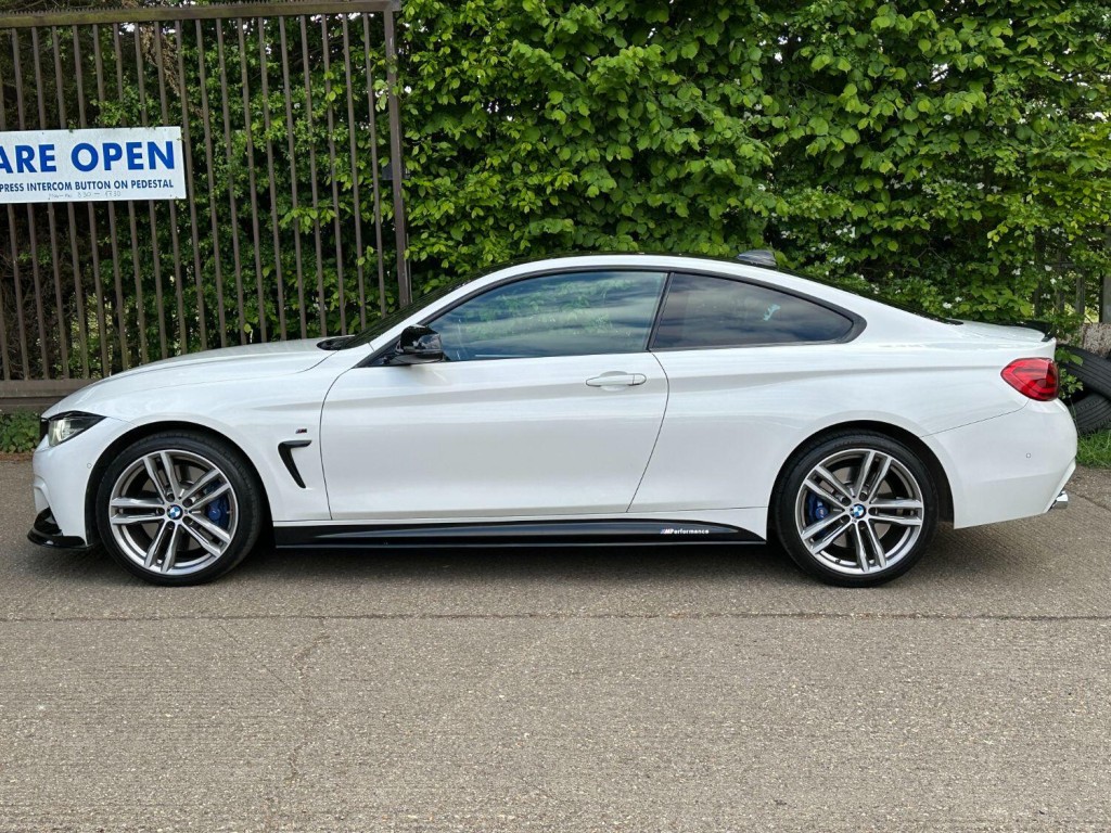 BMW 4 SERIES 3.0 435d xDrive M Sport Coupe 2017