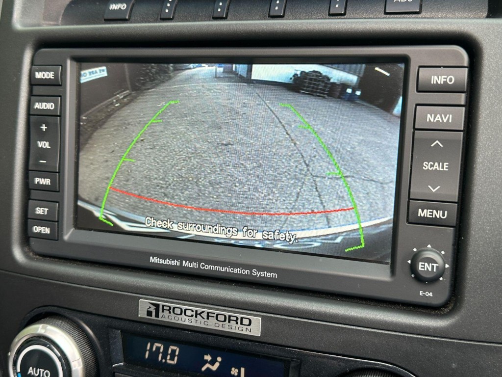 MITSUBISHI SHOGUN 3.2 DI-DC Elegance 2010