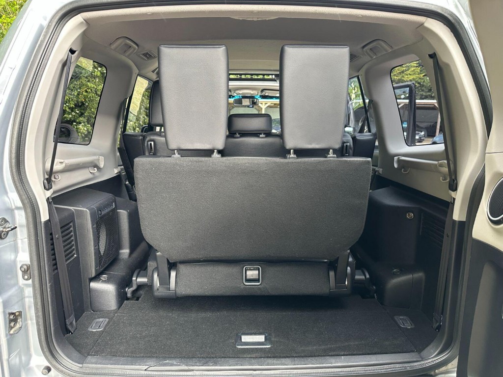 MITSUBISHI SHOGUN 3.2 DI-DC Elegance 2010