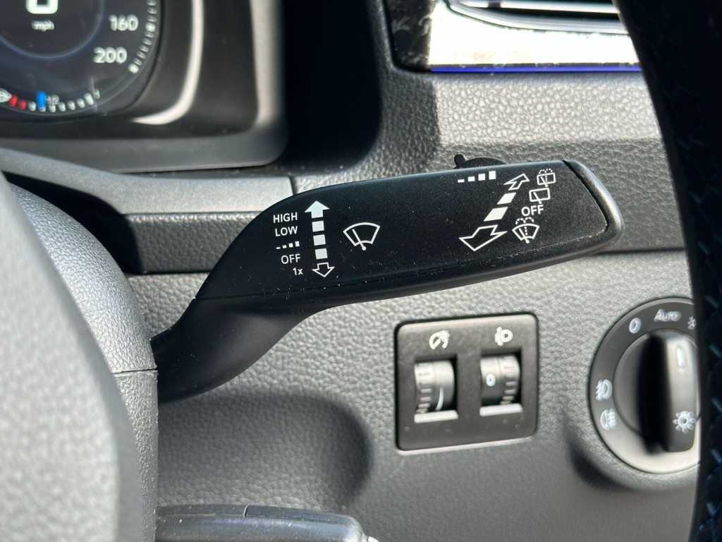 VOLKSWAGEN CADDY 2.0 TDI C20 Highline 150 PS DSG 2019