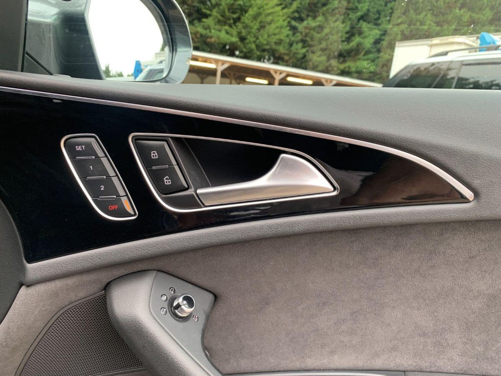 AUDI A6 AVANT 3.0 BiTDI V6 Black Edition 2016