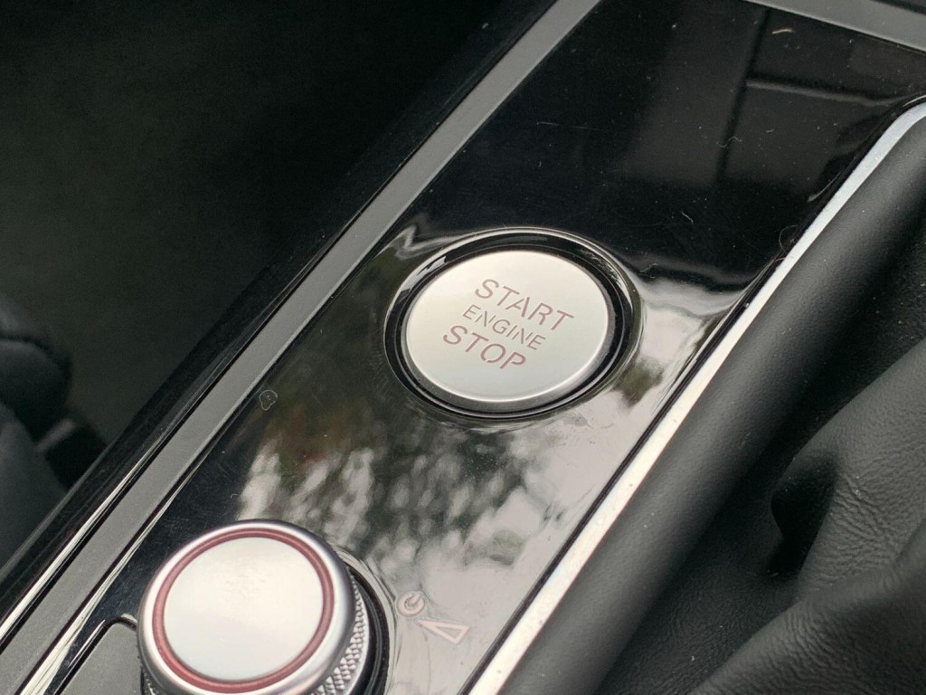 AUDI A6 AVANT 3.0 BiTDI V6 Black Edition 2016