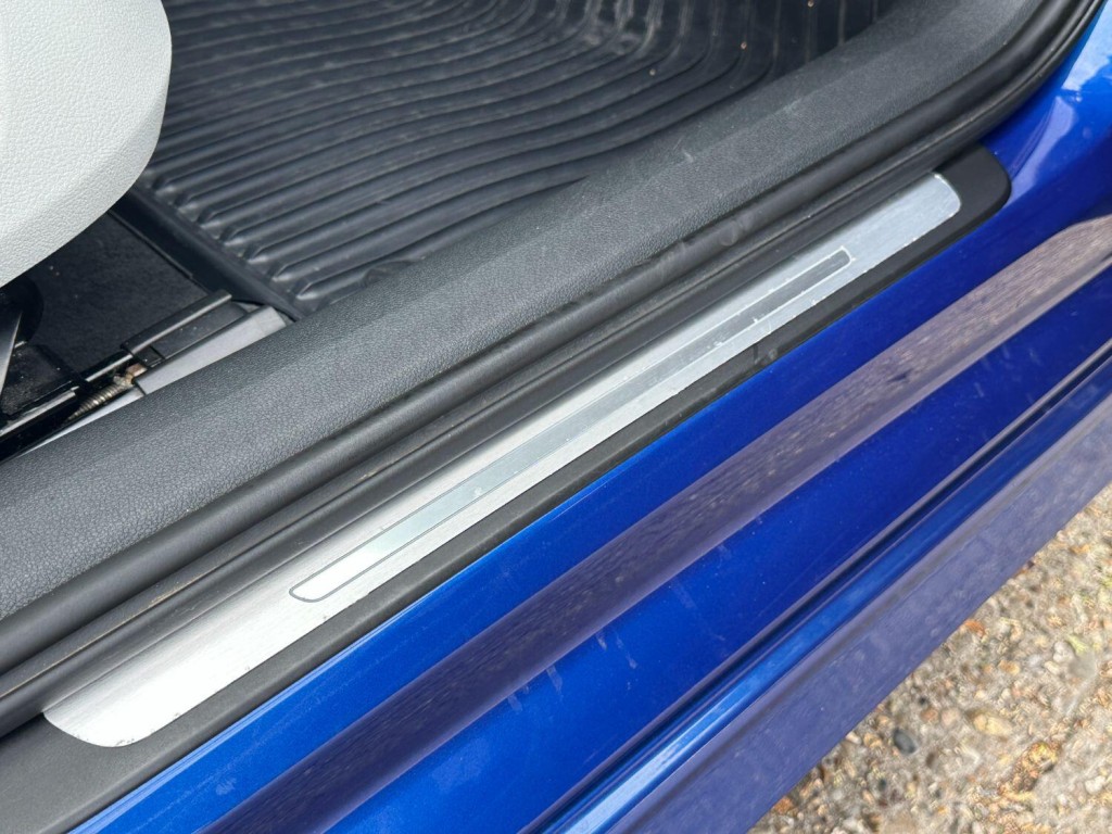 AUDI A6 AVANT 3.0 BiTDI V6 Black Edition 2015