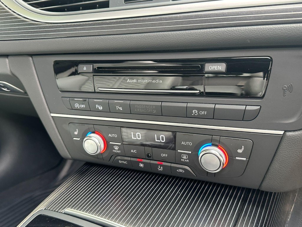 AUDI A6 AVANT 3.0 BiTDI V6 Black Edition 2015