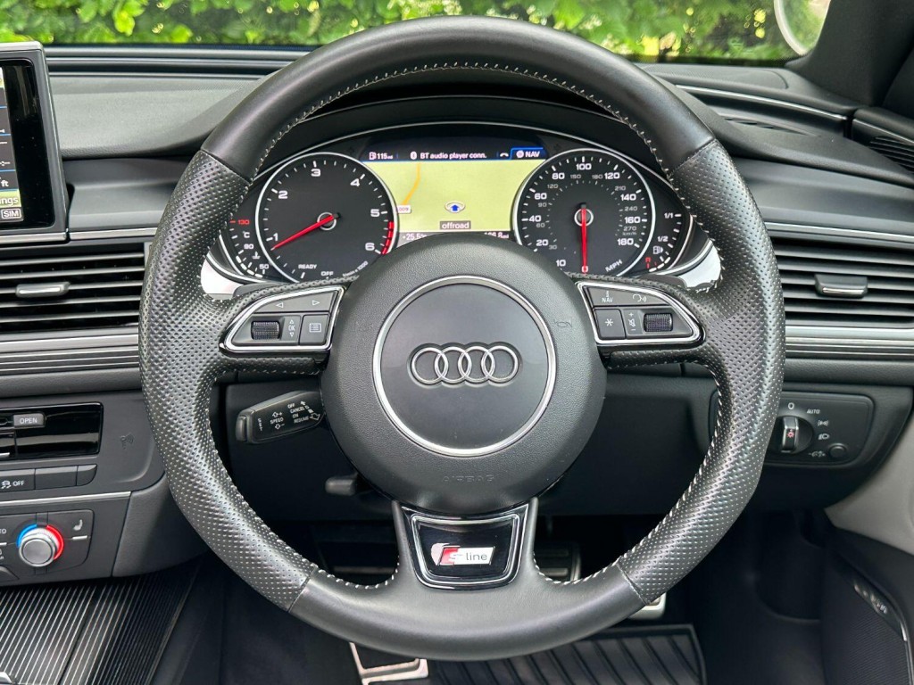 AUDI A6 AVANT 3.0 BiTDI V6 Black Edition 2015