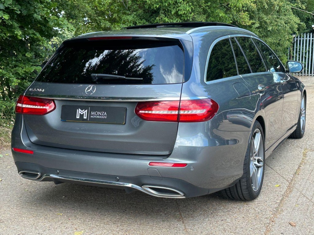 MERCEDES-BENZ E CLASS 2.0 E220d AMG Line Premium Plus 2018