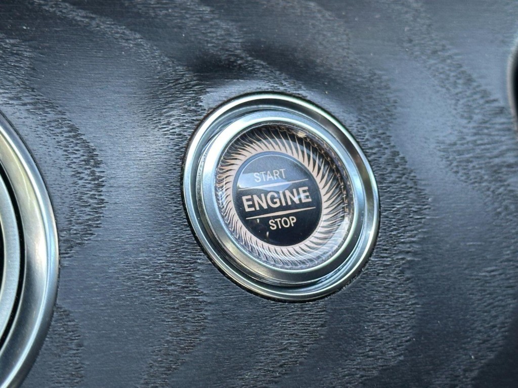 MERCEDES-BENZ E CLASS 2.0 E220d AMG Line Premium Plus 2018