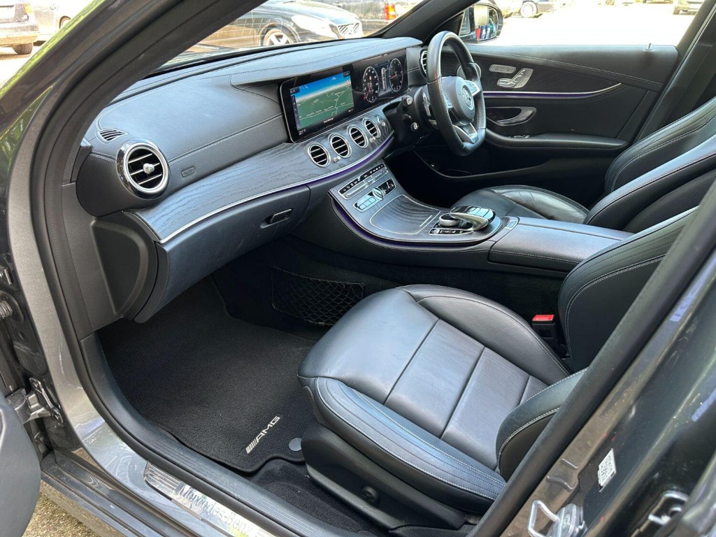 MERCEDES-BENZ E CLASS 2.0 E220d AMG Line Premium Plus 2018