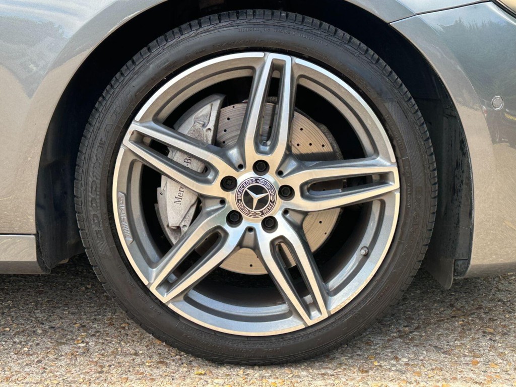 MERCEDES-BENZ E CLASS 2.0 E220d AMG Line Premium Plus 2018