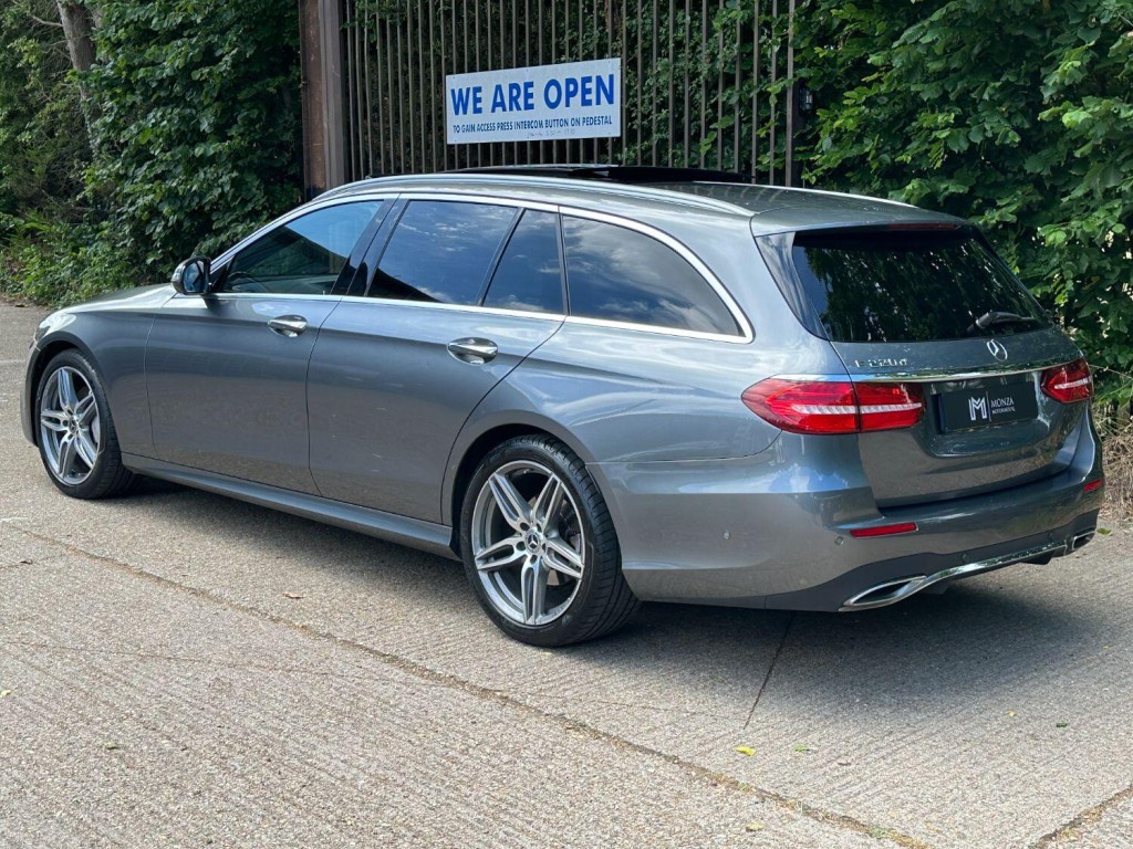 MERCEDES-BENZ E CLASS 2.0 E220d AMG Line Premium Plus 2018