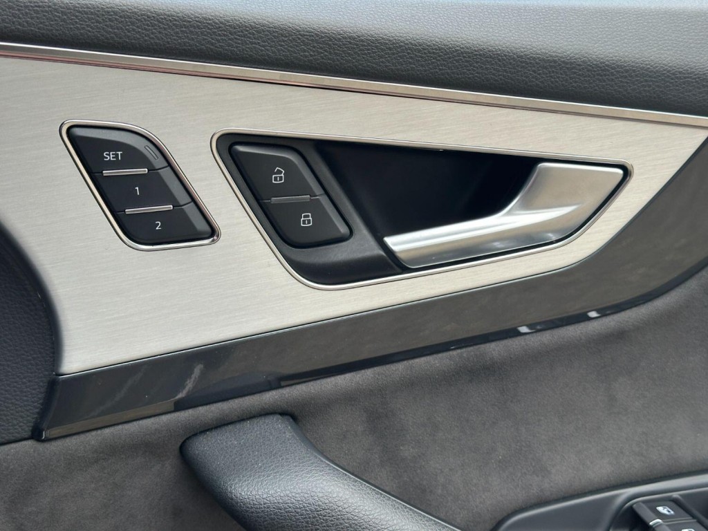 AUDI Q7 3.0 TDI V6 S line Quattro 2017