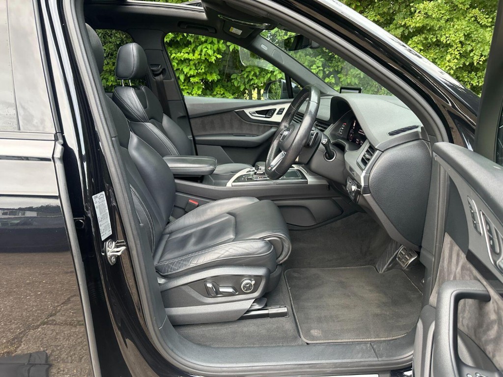 AUDI Q7 3.0 TDI V6 S line Quattro 2017