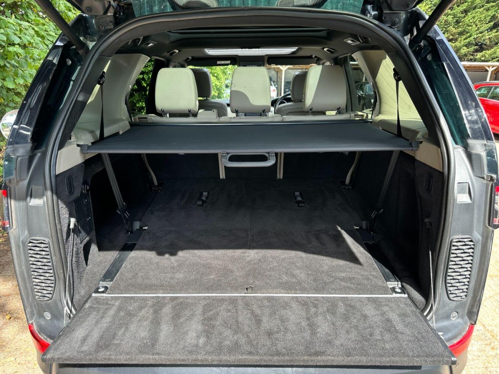 LAND ROVER DISCOVERY 3.0 TD V6 SE 2017