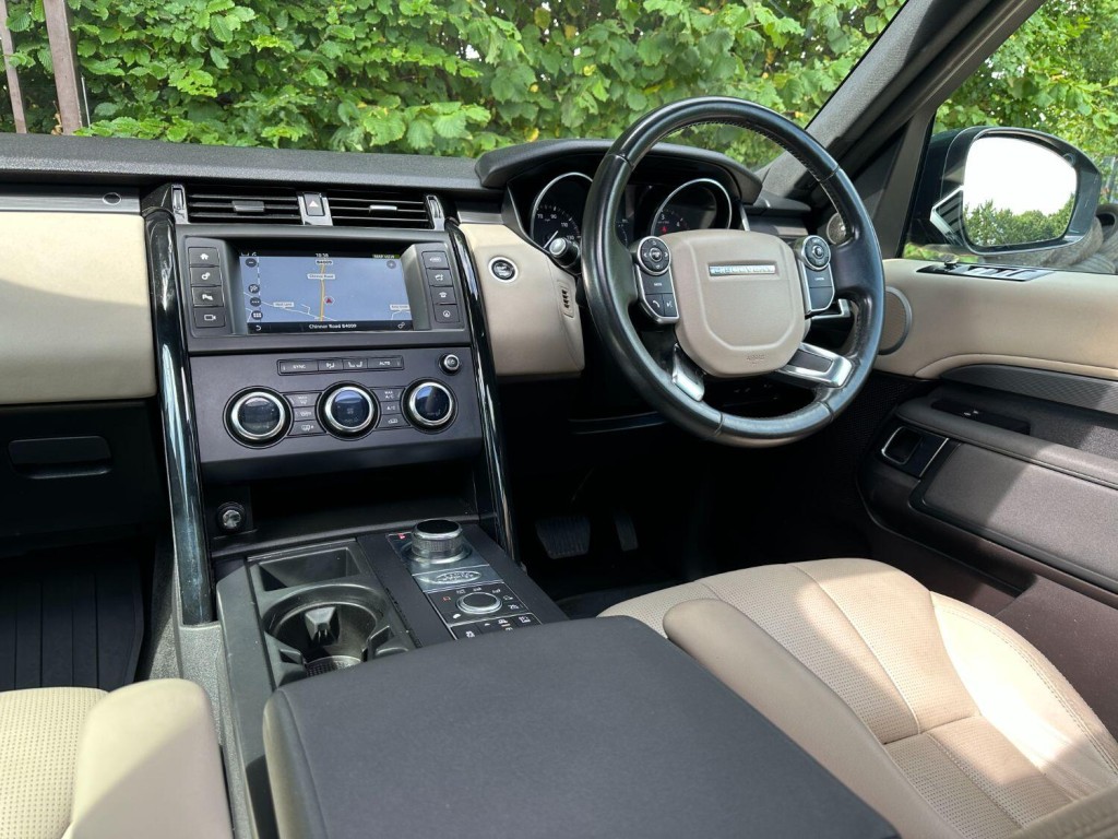 LAND ROVER DISCOVERY 3.0 TD V6 SE 2017