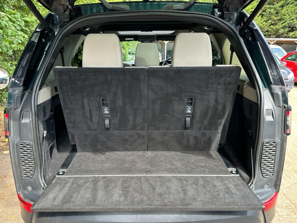 LAND ROVER DISCOVERY 3.0 TD V6 SE 2017