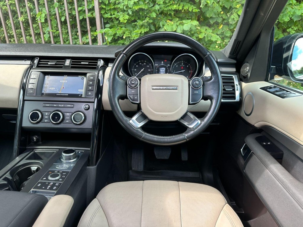 LAND ROVER DISCOVERY 3.0 TD V6 SE 2017