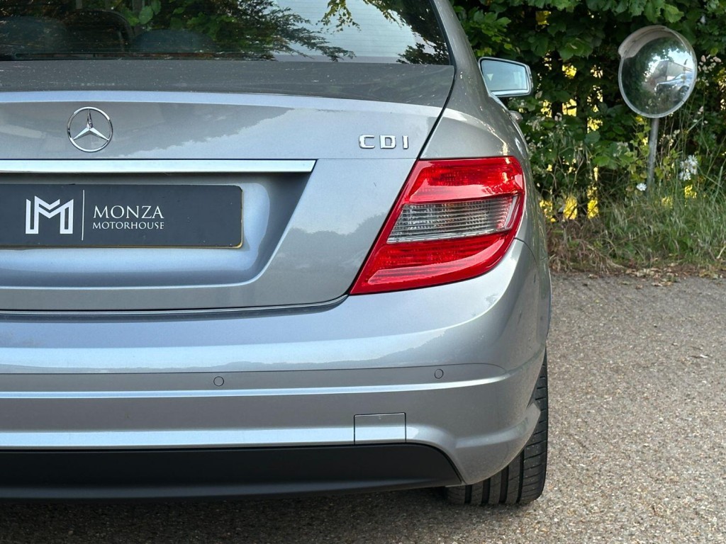 MERCEDES-BENZ C CLASS 2.1 C250 CDI BlueEfficiency Sport 2011