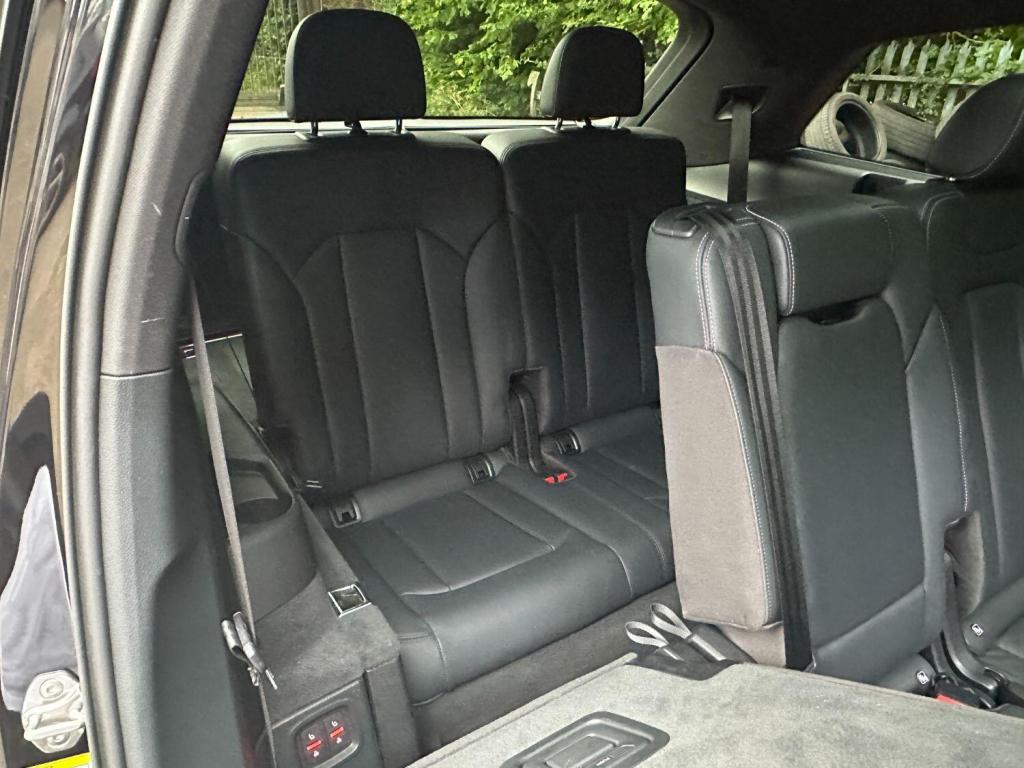 AUDI Q7 3.0 TDI V6 S line 2018