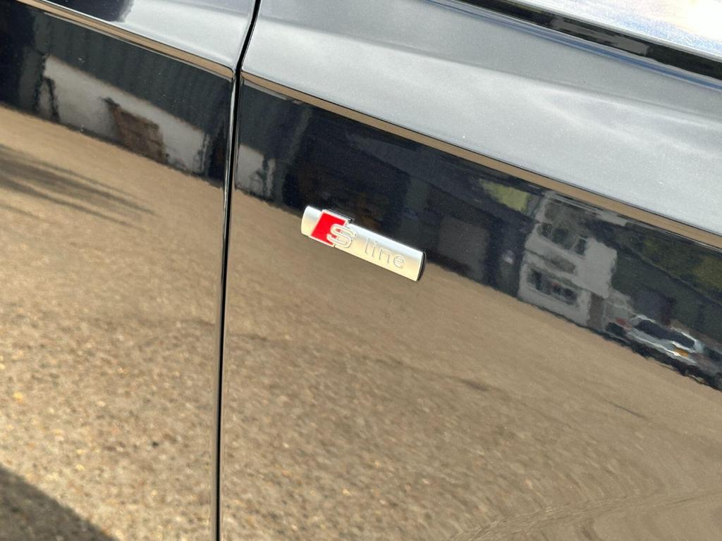 AUDI Q7 3.0 TDI V6 S line 2018