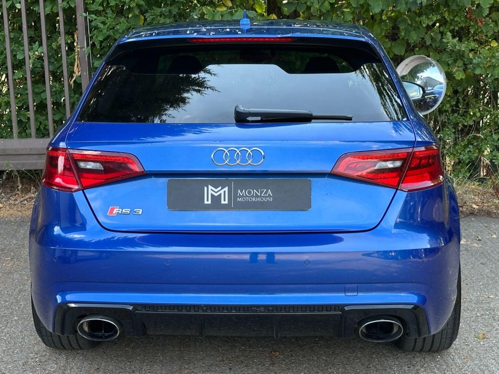 AUDI RS3 2.5 TFSI Quattro 2015