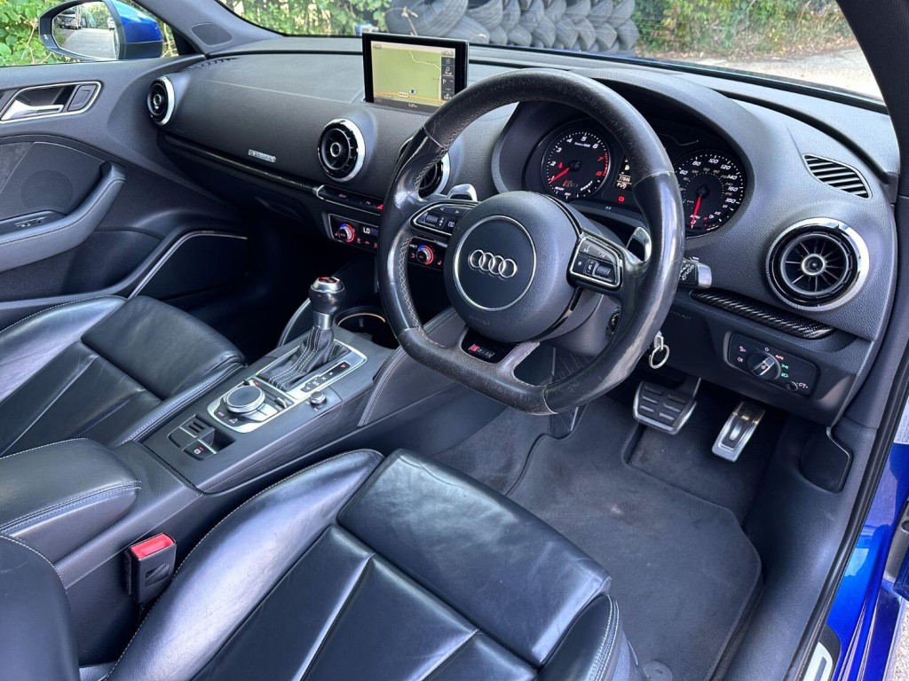 AUDI RS3 2.5 TFSI Quattro 2015