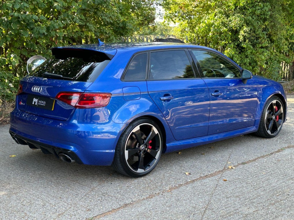 AUDI RS3 2.5 TFSI Quattro 2015