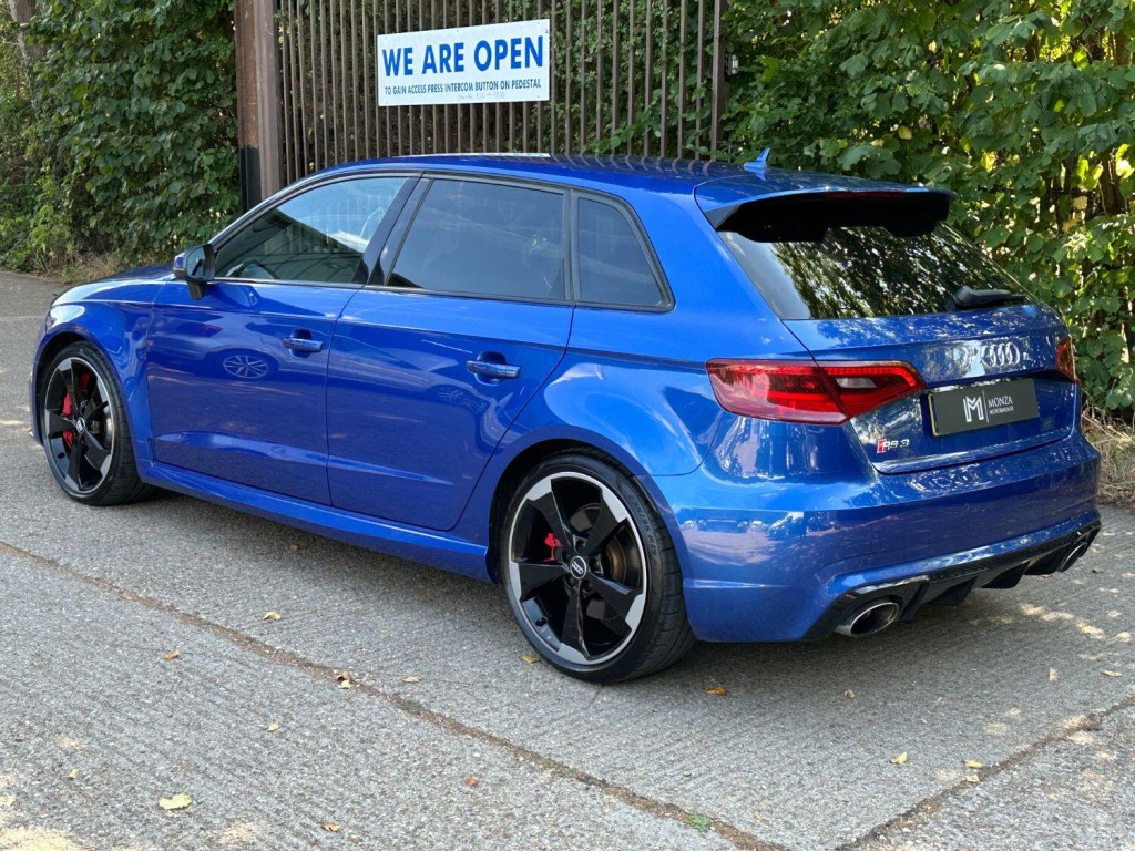 AUDI RS3 2.5 TFSI Quattro 2015