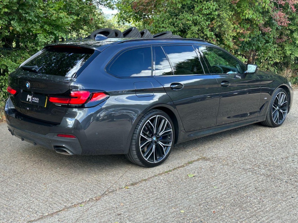 BMW 5 SERIES 3.0 530d xDrive M Sport Touring 2022